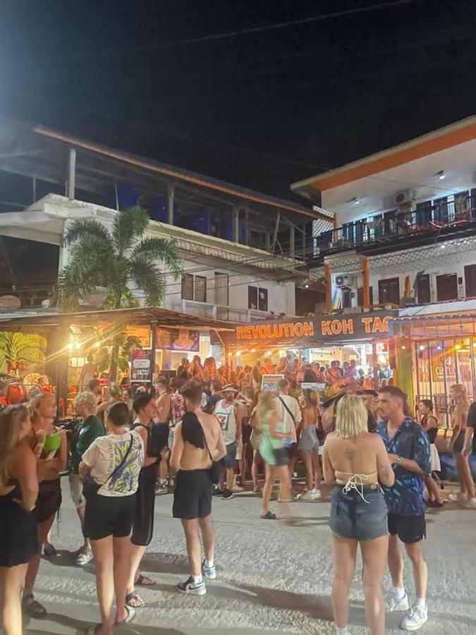 Revolution Koh Tao Hostel Buitenkant foto